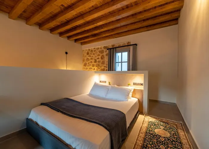 Lindos Calmare Suites